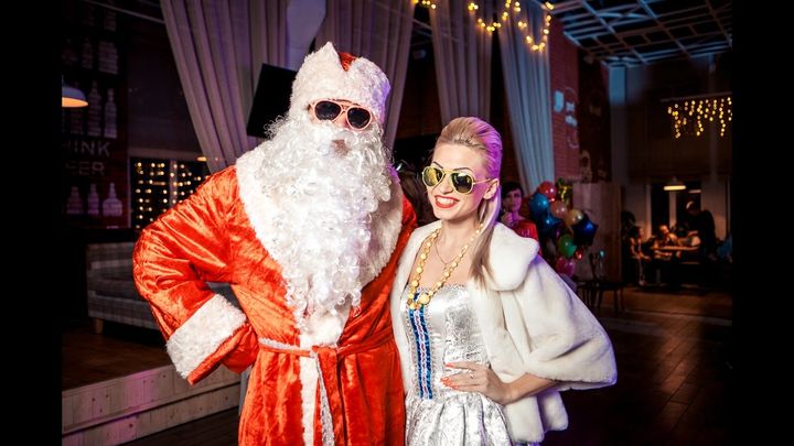 Weihnachtsmann und das Schneewittchen