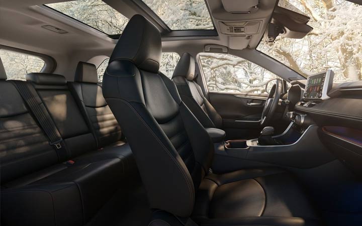 Salon Toyota RAV 4 2019-2020