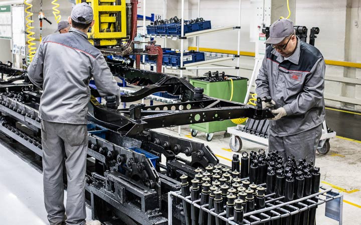 Versammlung UAZ Patriot 2020