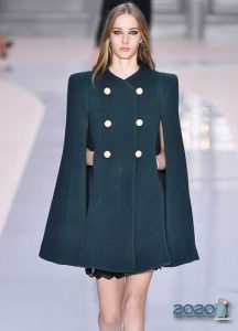 Modisches Cape 2019-2020