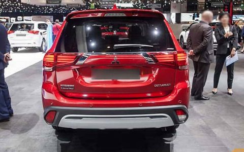 Außenansicht des Mitsubishi Outlander 2019-2020