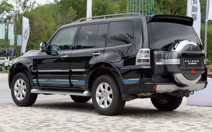 Aktualisiert Mitsubishi Pajero 2019-2020