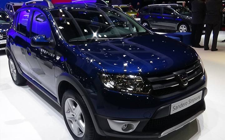 Außenansicht des Renault Sandero Stepway 2019-2020