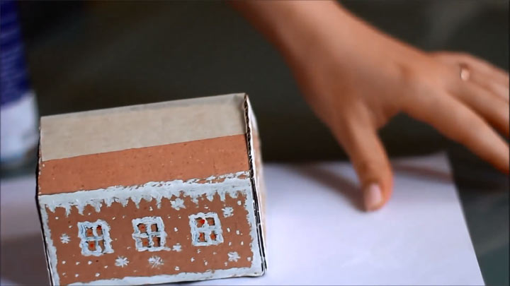 DIY Weihnachtshaus in 30 Minuten