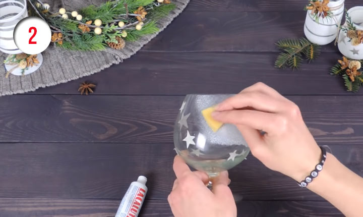 Anleitung zum Dekorieren von Gläsern bis 2020