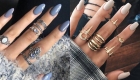 Solide Maniküre für das neue Jahr 2020