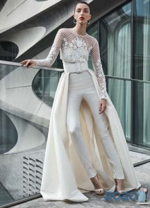 Weißer Anzug für 2020