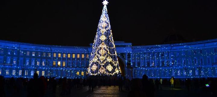 Neues Jahr 2020 in St. Petersburg