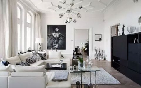 Weiße Innenausstattung 2019-2020