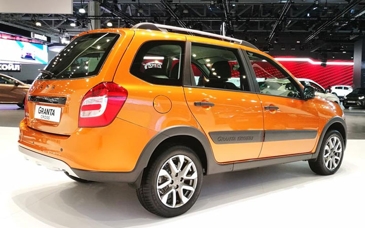 Außen Granta Cross 2020