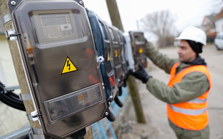 Wann ersetzen sie alte Stromzähler durch intelligente Systeme?