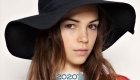 Schwarzer Hut mit breiter Krempe 2019-2020