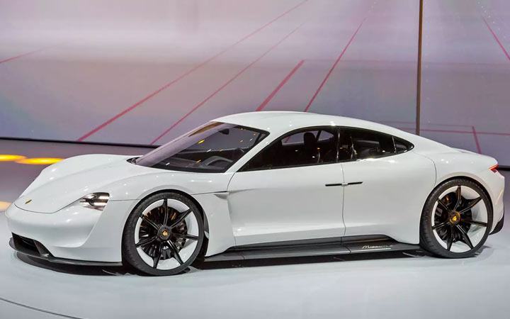 Neue Porsche Mission E 2019-2020
