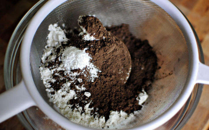 Die Geheimnisse der Herstellung von Lebkuchenteig