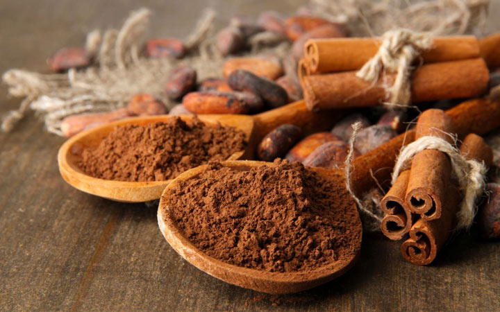 Weihnachtslebkuchenplätzchen mit Ingwer und Zimt