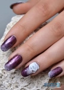 Wunderschöner Schellack und voluminöses Nageldekor für 2020