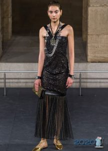 Chanel Abendkleid mit Faltenrock