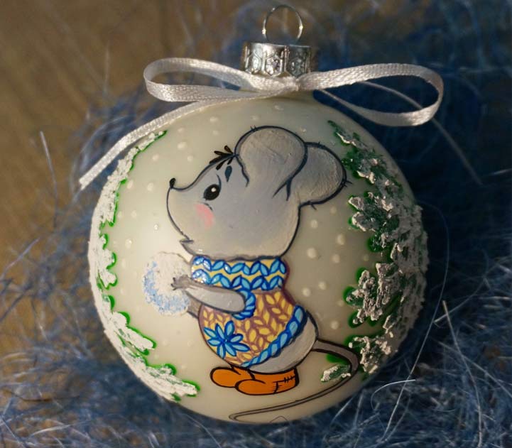 Weihnachtskugeln in Decoupage-Technik für das neue Jahr 2020