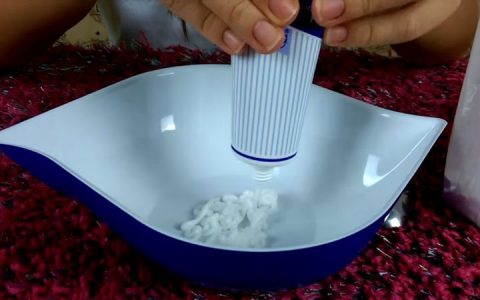 DIY Kunstschnee Anleitung Schritt 1