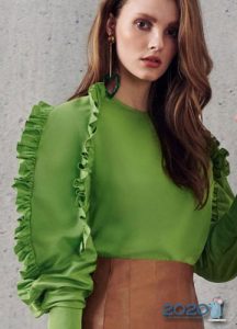 2020 gekräuselte Bluse