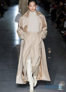 Creme Mantel Herbst-Winter 2019-2020