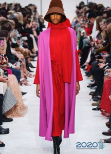 Heller Mantel Herbst-Winter 2019-2020