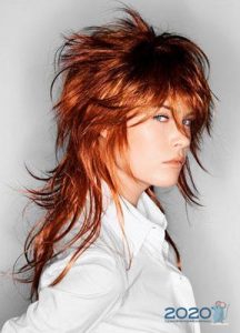 Helle spektakuläre Gawrosh für Fashionistas in der Herbst-Winter-Saison 2019-2020