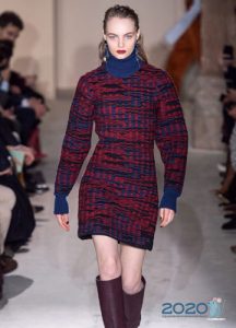 Strickkleid für die Herbst-Winter-Saison 2019-2020