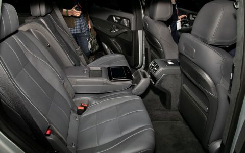 Zweite Reihe Mercedes GLS 2020