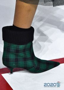 Trendy weite Stiefel 2020