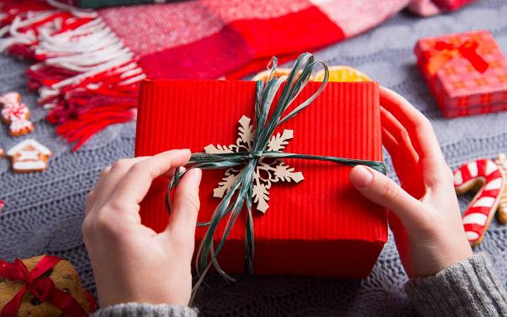 Was gibt man Ehemann, Bruder, Vater oder Freund für das neue Jahr 2020?