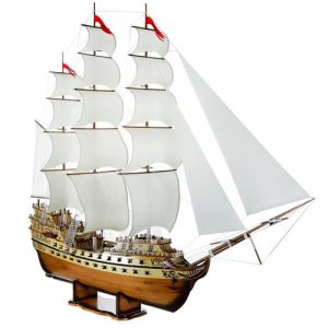 Das Neujahrsgeschenk zum Mann - verspotten Sie Segelboot