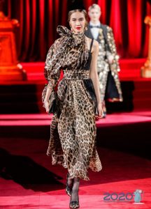 Dolce Gabbanna Herbst-Winter 2019-2020 Leoparden Kleid