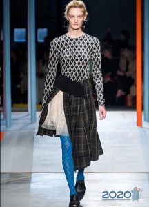 Asymmetrischer Rock Wintertrend 2019-2020