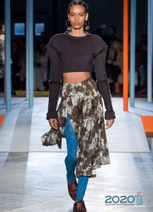 Herbst Winter 2019-2020 asymmetrischer Schlitzrock