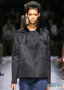 Schwarze Jacke Herbst-Winter 2019-2020