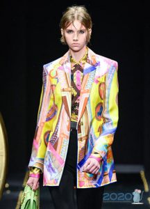 Jacke mit abstraktem Print Winter 2019-2020