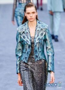 Jacke unter der Haut einer Schlange Herbst-Winter 2019-2020