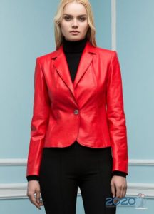 Rote Jacke Herbst-Winter 2019-2020