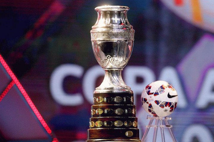 Amerikas Preistrophäe auf einem Podest