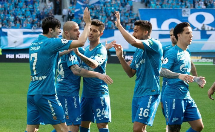 Zenit-Spieler nach dem Sieg