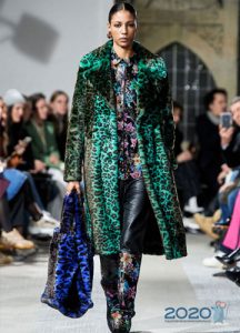 Leopardfarbener Pelzmantel Winter 2019-2020