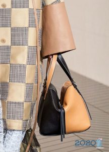 Zweifarbige Taschen Herbst-Winter 2019-2020