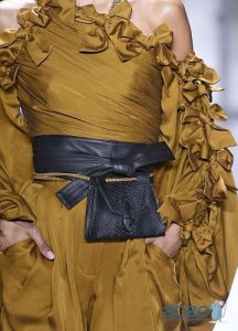 Wintergürteltasche mit Schleife 2019-2020