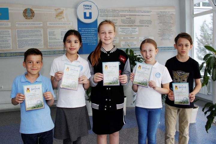 Teilnehmer der Olympischen Spiele Russischer Teddybär