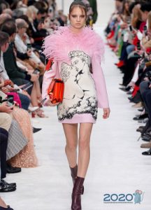 Kurzes Abendkleid von Valentino Winter 2019-2020