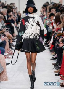 Kurzes Abendkleid von Valentino Winter 2019-2020