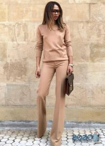 Hose für Grundgarderobe Herbst-Winter 2019-2020