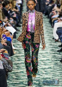 Druckhose für Grundgarderobe Herbst-Winter 2019-2020