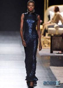 Glänzendes Kleid Herbst-Winter 2019-2020